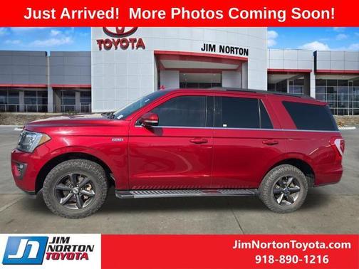 Ruby Red Metallic Tinted Clearcoat 2018 Ford Expedition XLT
