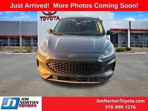 2020 Ford Escape S