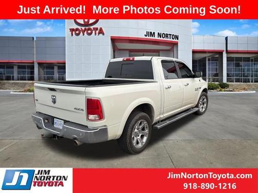 Pearl White 2016 RAM 1500 Laramie