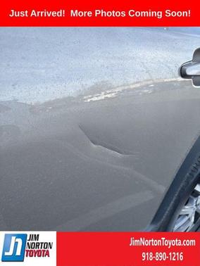 2022 GMC Acadia FWD SLT