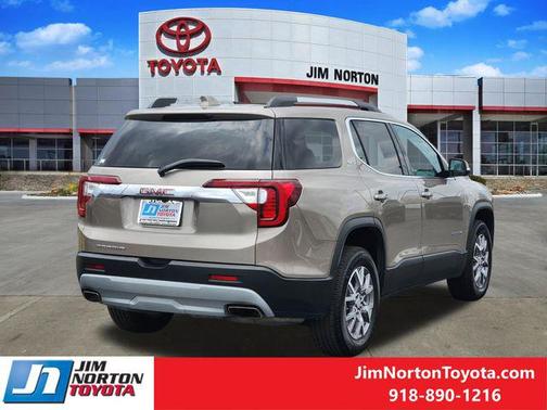 2022 GMC Acadia FWD SLT