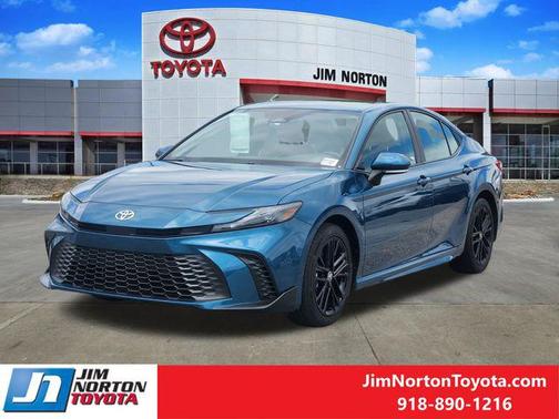 Ocean Gem 2025 Toyota Camry SE