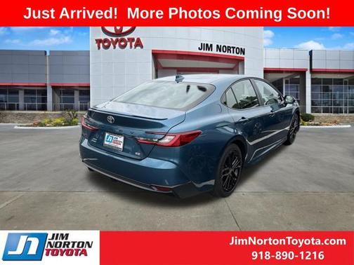 Ocean Gem 2025 Toyota Camry SE