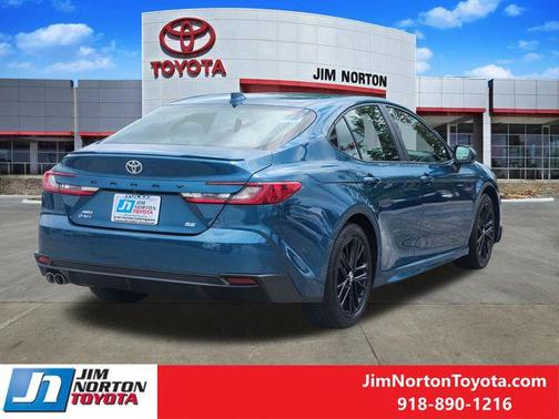 Ocean Gem 2025 Toyota Camry SE