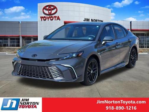 Underground 2026 Toyota Camry SE
