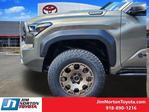 2025 Toyota Tacoma Hybrid Trailhunter
