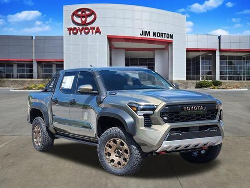 2025 Toyota Tacoma Hybrid Trailhunter