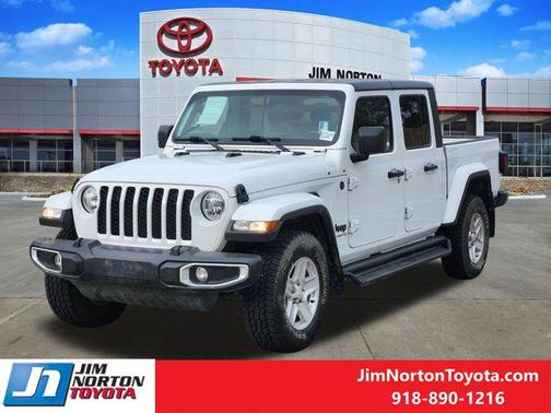 2022 Jeep Gladiator Sport S