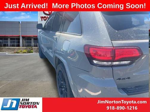 2020 Jeep Grand Cherokee Altitude