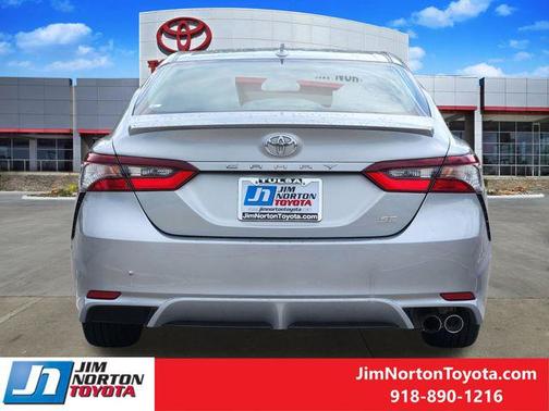 Celestial Silver Metallic 2021 Toyota Camry SE