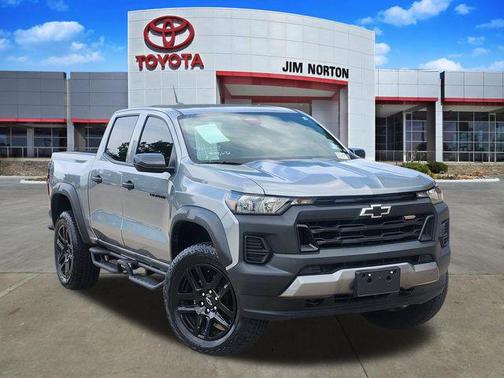 Sterling Gray Metallic 2025 Chevrolet Colorado Trail Boss