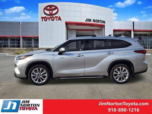 2021 Toyota Highlander Hybrid Limited