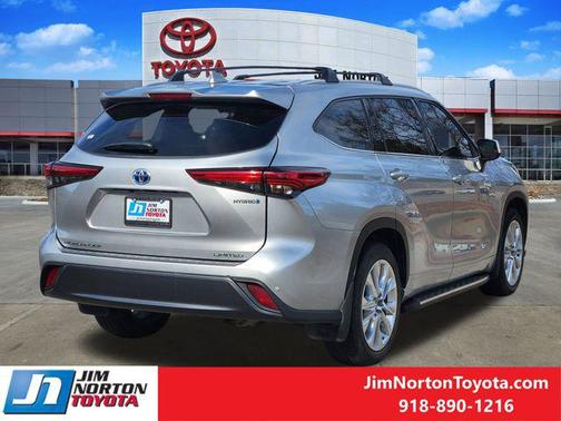 2021 Toyota Highlander Hybrid Limited