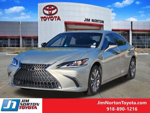 2022 Lexus ES 350 Base