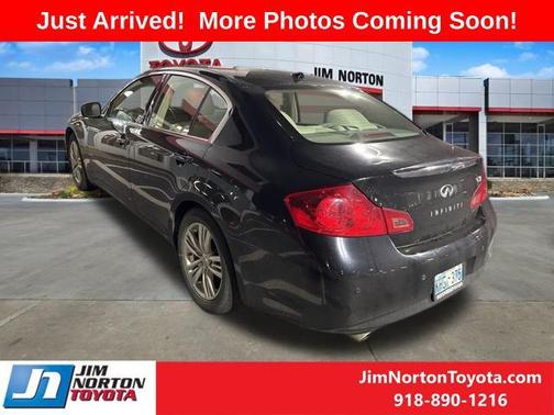 2010 INFINITI G37 Journey