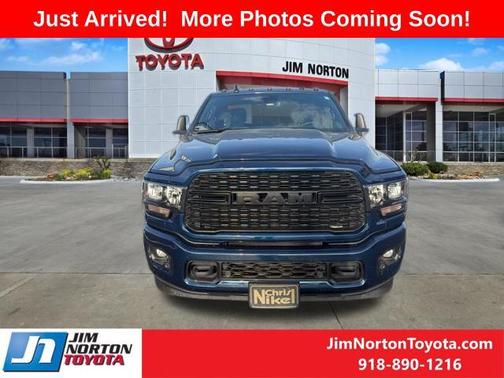 Patriot Blue Pearlcoat 2023 RAM 2500 Big Horn Crew Cab 4x4 6'4' Box