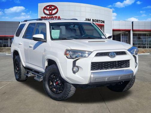 2018 Toyota 4Runner TRD Off Road Premium