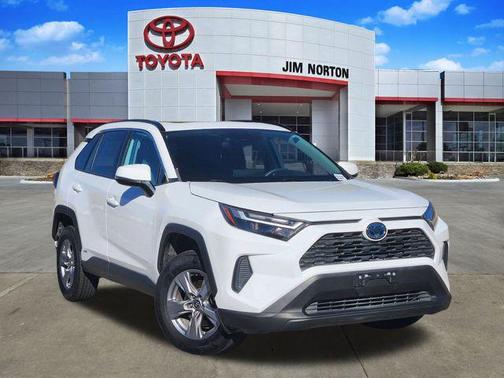 2022 Toyota RAV4 Hybrid XLE