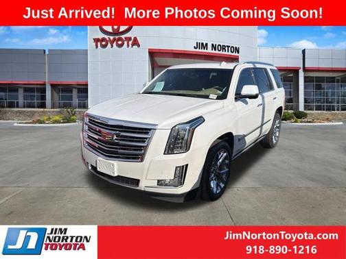 2018 Cadillac Escalade Platinum