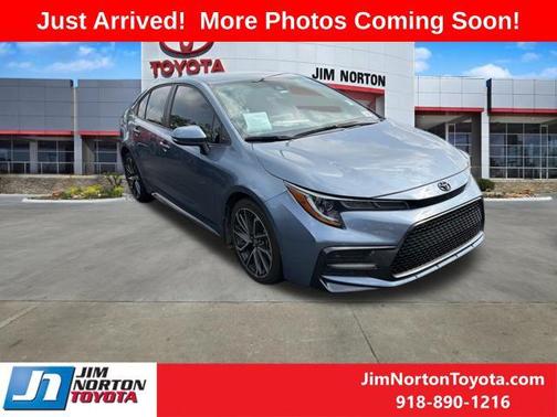 Celestite w/Black Sand Pearl Roof 2022 Toyota Corolla SE