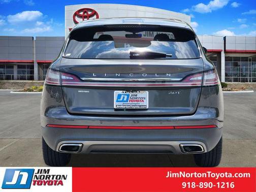 Magnetic Gray Metallic 2019 Lincoln Nautilus Reserve
