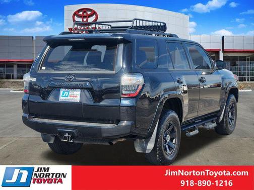 Midnight Black Metallic 2022 Toyota 4Runner Trail Special Edition