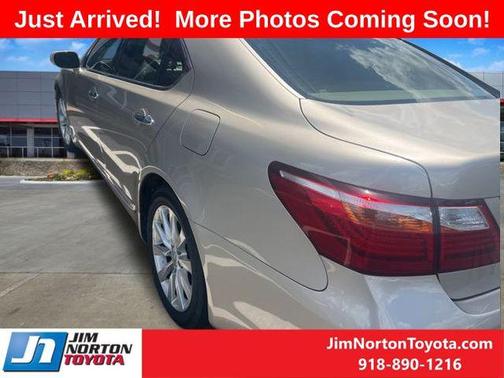2011 Lexus LS 460 Base