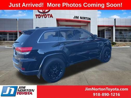2018 Jeep Grand Cherokee Sterling Edition