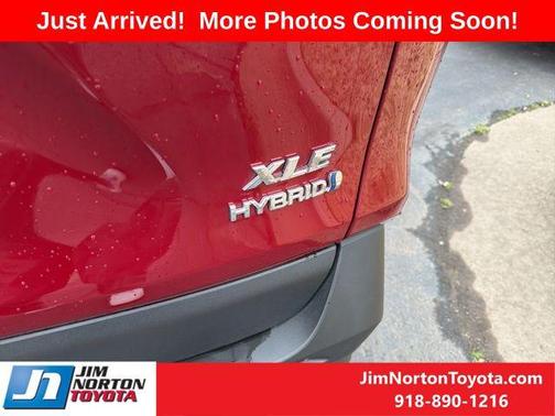 2024 Toyota RAV4 Hybrid XLE