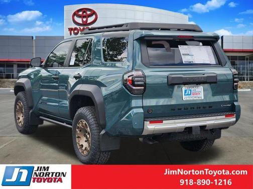 Everest 2026 Toyota 4Runner Hybrid Trailhunter