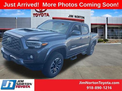 2021 Toyota Tacoma TRD Sport