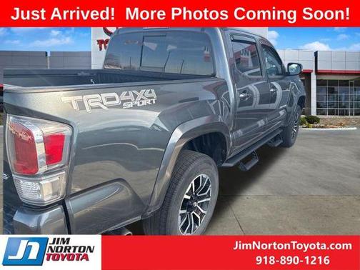 2021 Toyota Tacoma TRD Sport