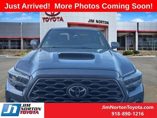 2021 Toyota Tacoma TRD Sport