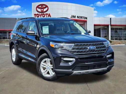 Agate Black Metallic 2023 Ford Explorer XLT