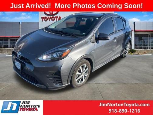 2019 Toyota Prius LE