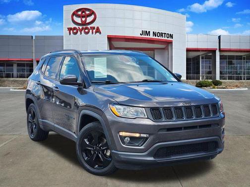 Granite Crystal Metallic Clearcoat 2019 Jeep Compass Latitude