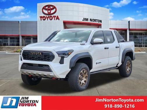 2025 Toyota Tacoma Hybrid Trailhunter