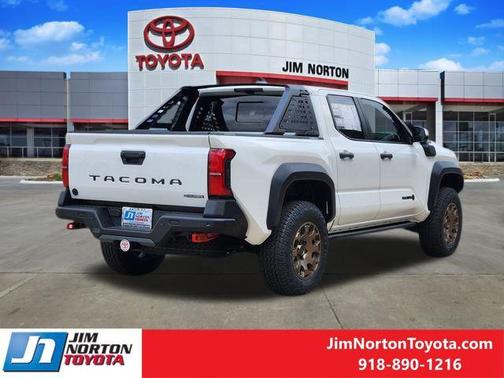2025 Toyota Tacoma Hybrid Trailhunter