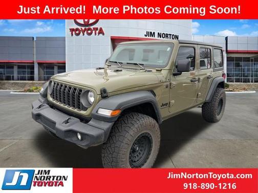 2025 Jeep Wrangler Sport