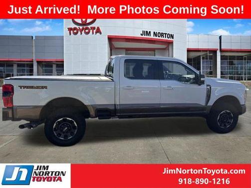 Star White Metallic Tri-Coat 2023 Ford F-350 King Ranch