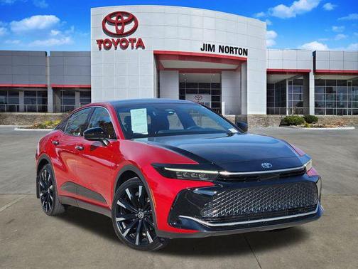 2025 Toyota Crown Platinum