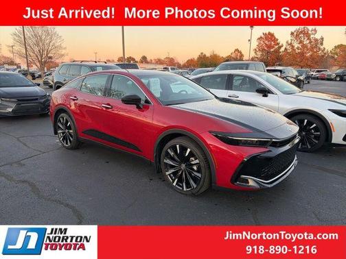 2025 Toyota Crown Platinum