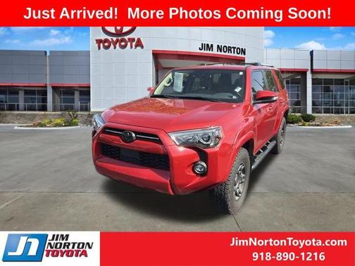 Barcelona Red Metallic 2023 Toyota 4Runner SR5 Premium