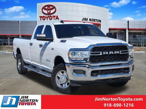 2021 RAM 2500 Tradesman Crew Cab 4x4 8' Box