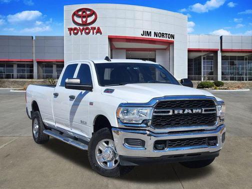 2021 RAM 2500 Tradesman Crew Cab 4x4 8' Box