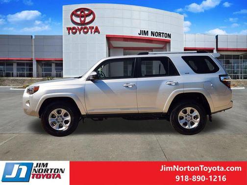 Classic Silver Metallic 2024 Toyota 4Runner SR5