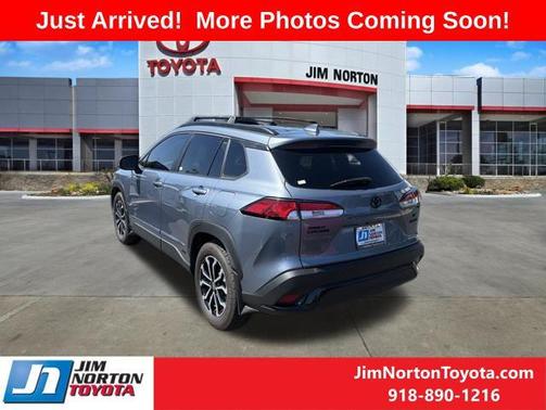 Celestite 2024 Toyota Corolla Hybrid SE