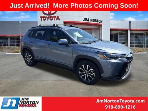 Celestite 2024 Toyota Corolla Hybrid SE