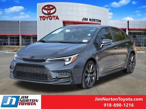 2025 Toyota Corolla SE