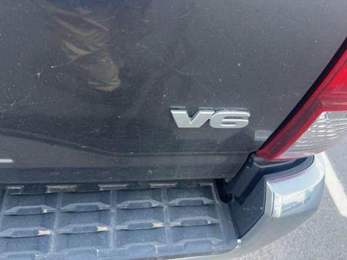 2018 Toyota Tacoma SR5